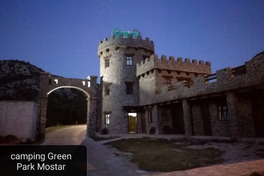 Auto Camp Green park