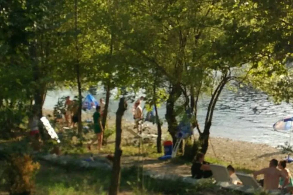 Auto Camp Green park