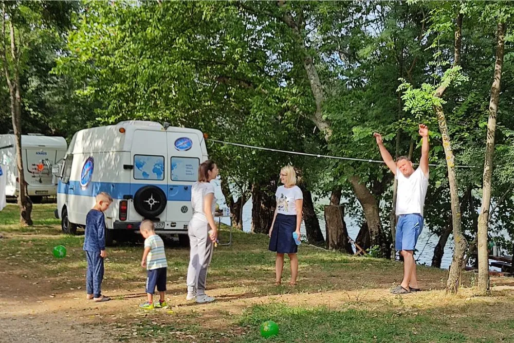 Auto Camp Green park