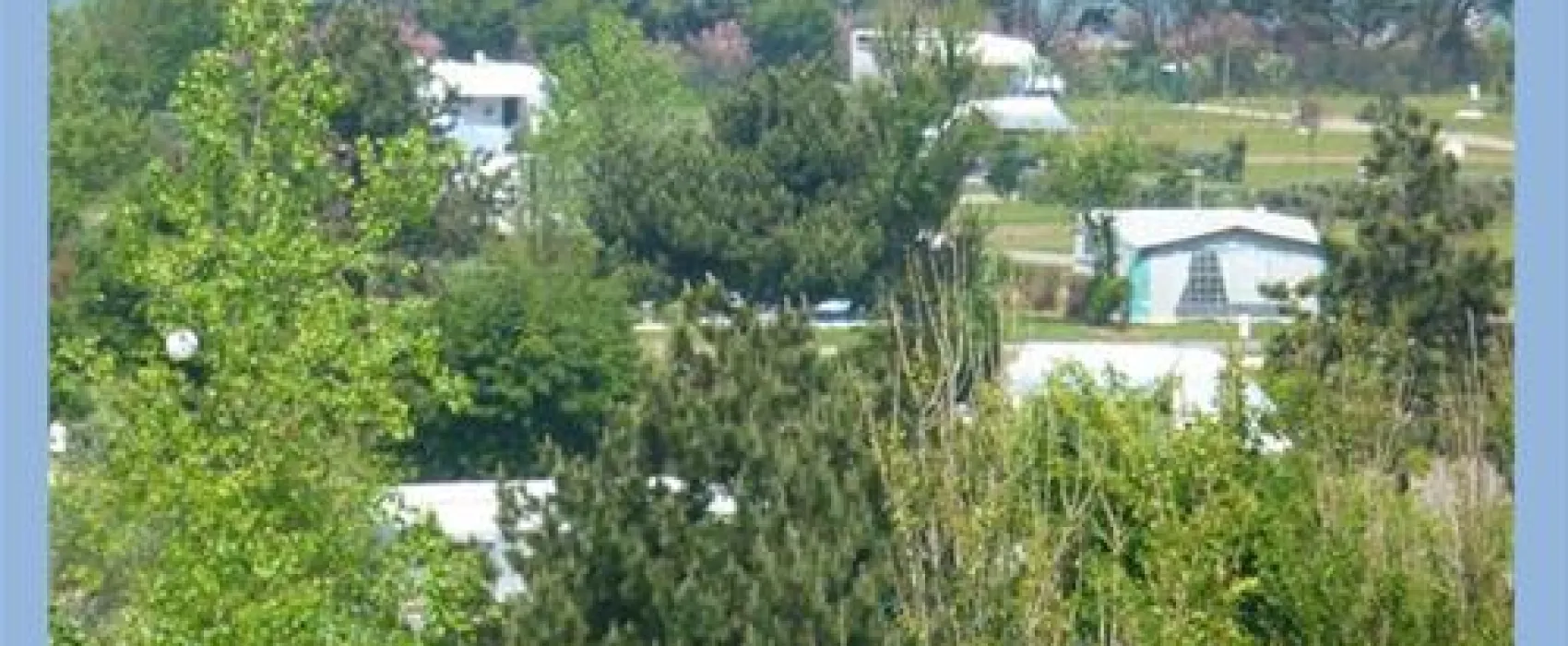 Camping Municipal Le Champ De Course  