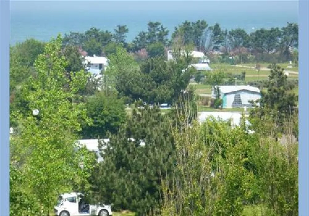 Camping Municipal Le Champ De Course  