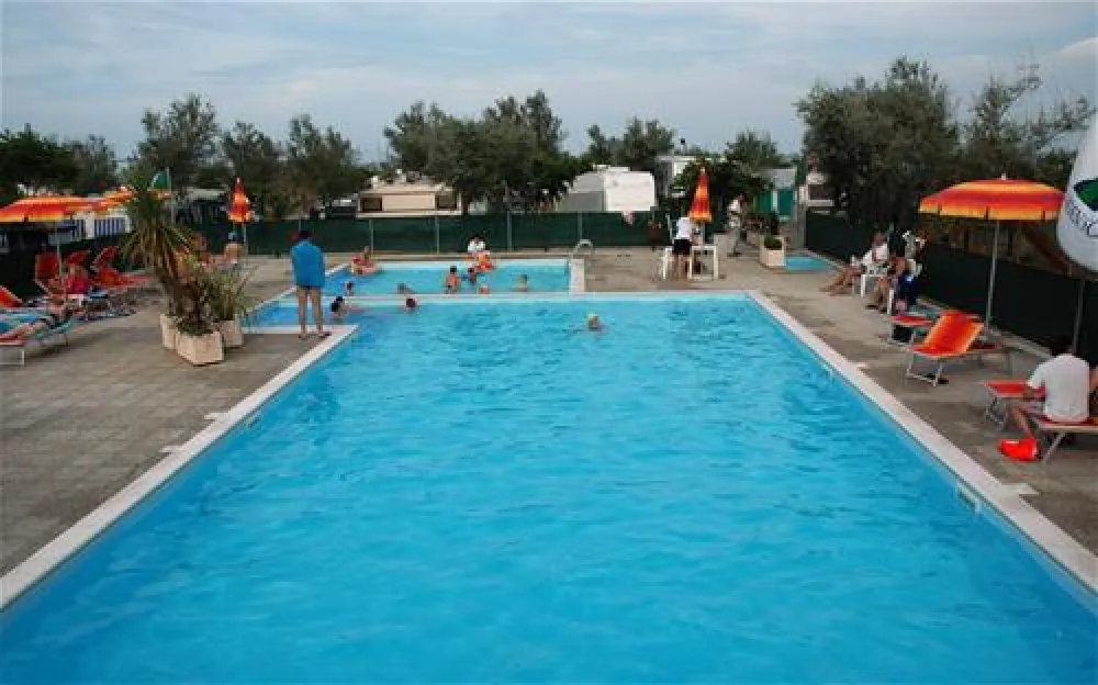 Campeggio Villaggio Pineta