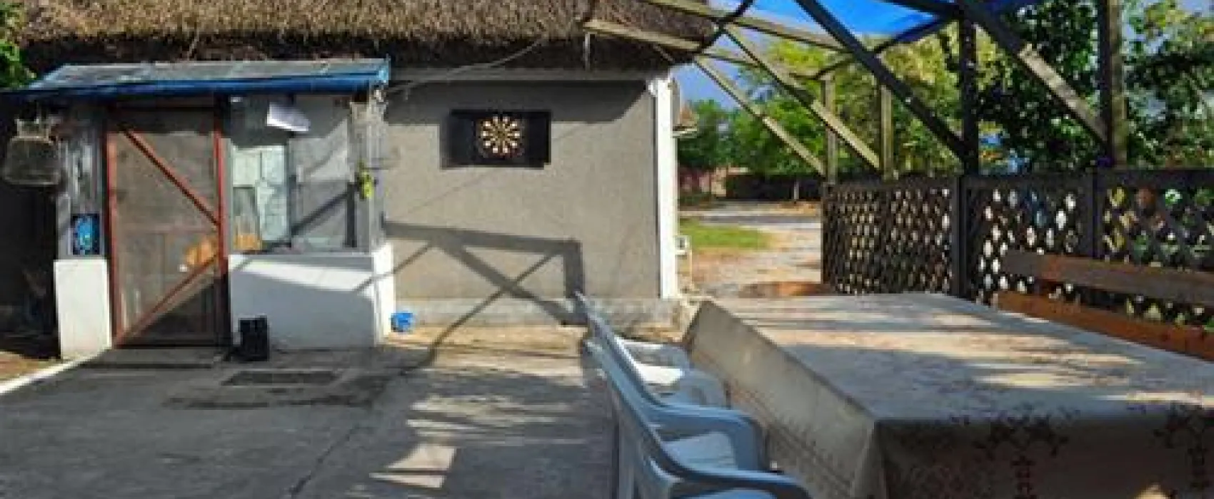 Camping Murighiol,Two Sturgeons (Doi Sturioni)