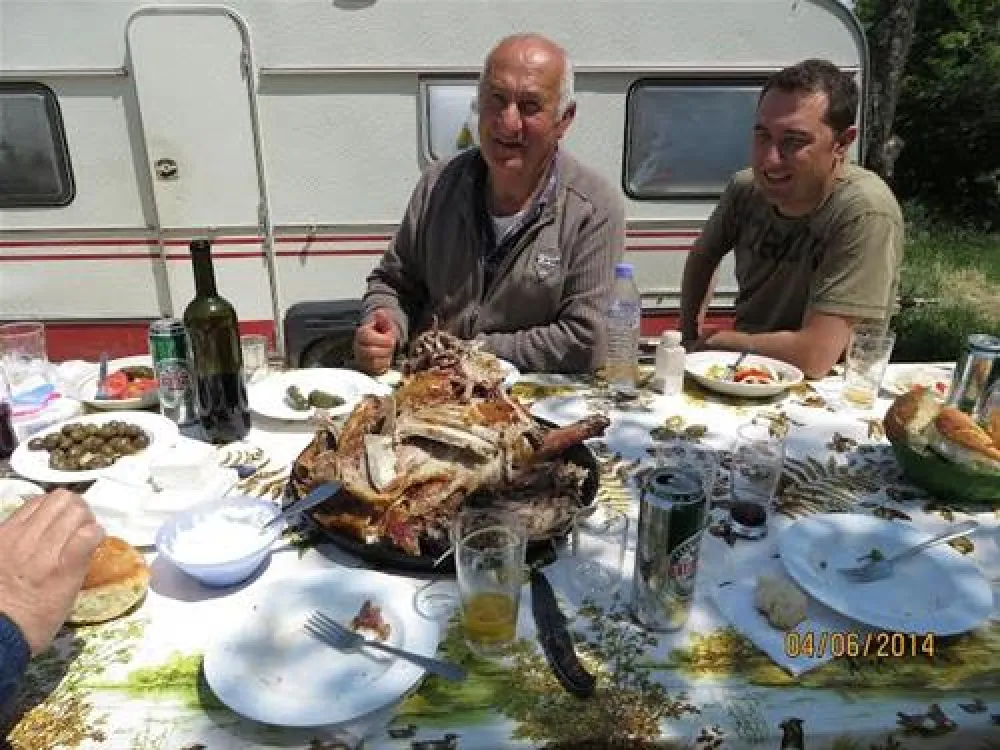 Camping Biofarm Reci