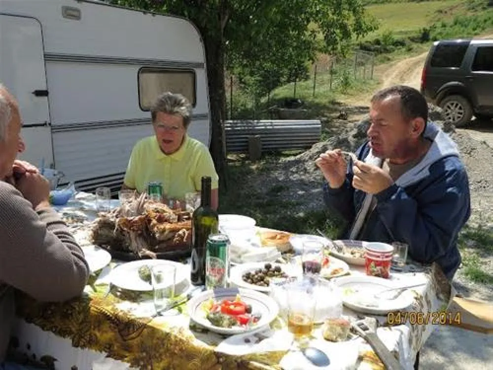 Camping Biofarm Reci