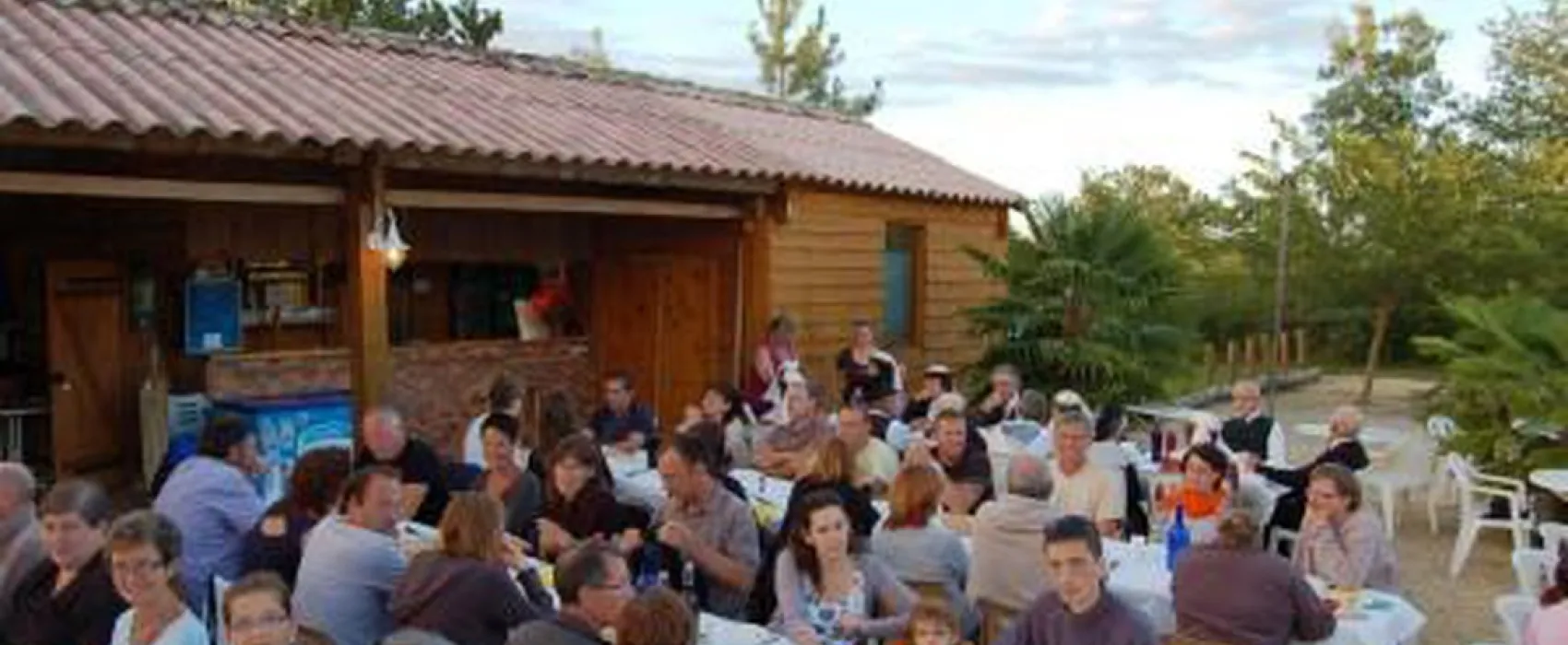 Camping De Bergougne  