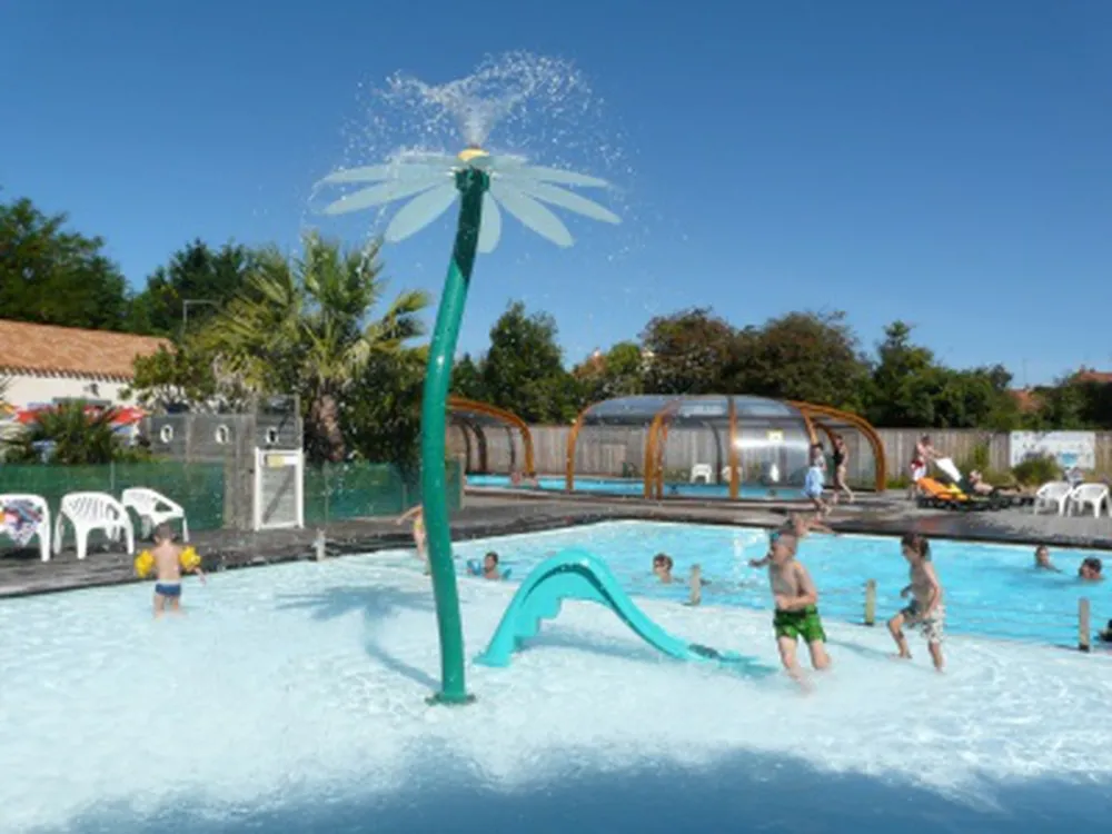 Camping Le Village De La Mer  
