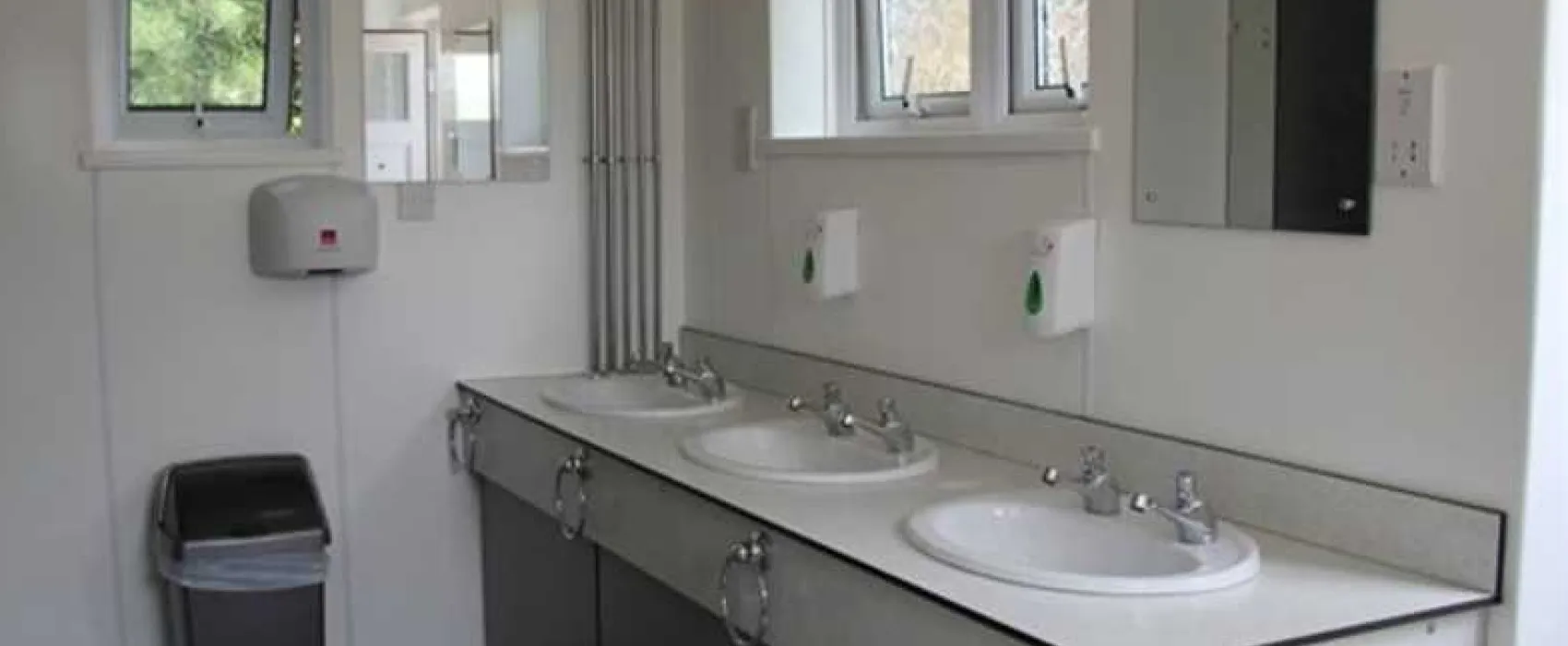 Llys Derwen Caravan &amp; Camping