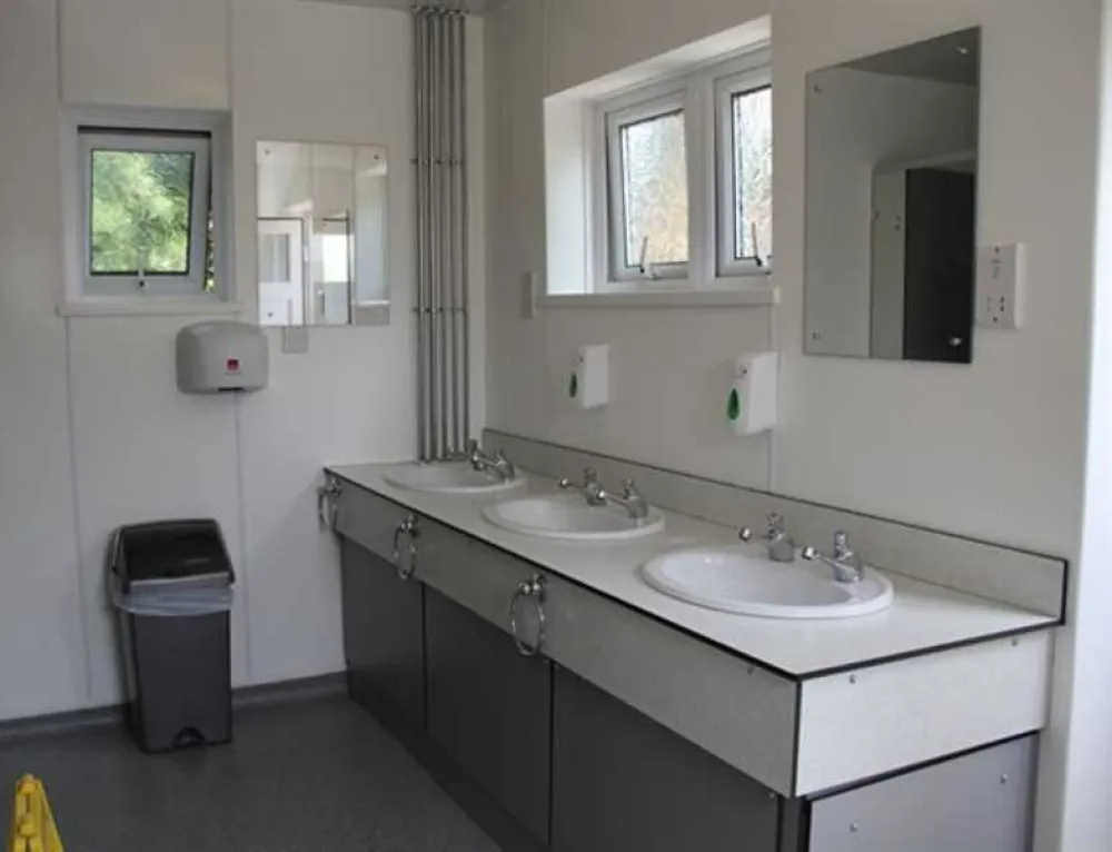 Llys Derwen Caravan &amp; Camping