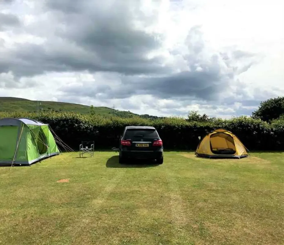Llys Derwen Caravan &amp; Camping