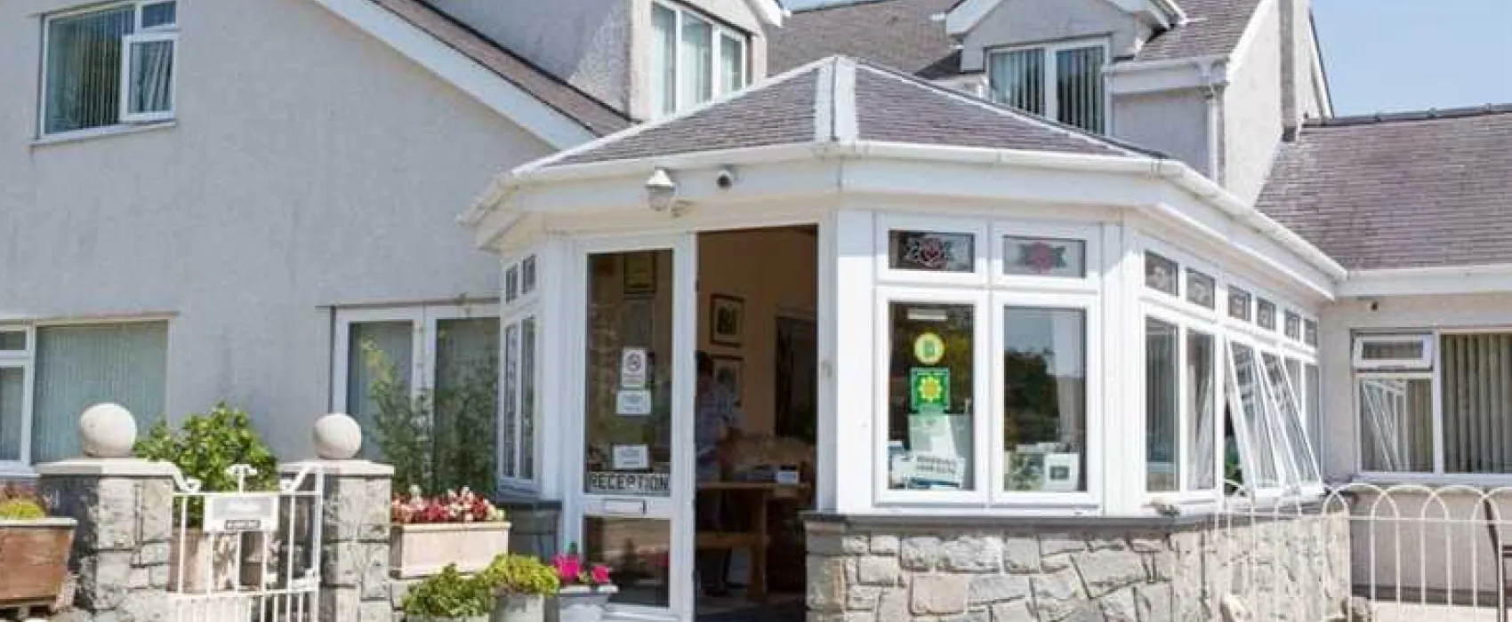 Llys Derwen Caravan &amp; Camping