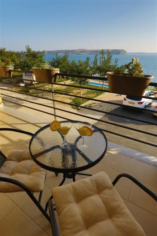 ODMOREE CAMPING & HOSTEL