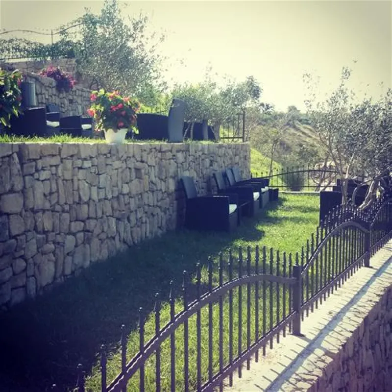 ODMOREE CAMPING & HOSTEL