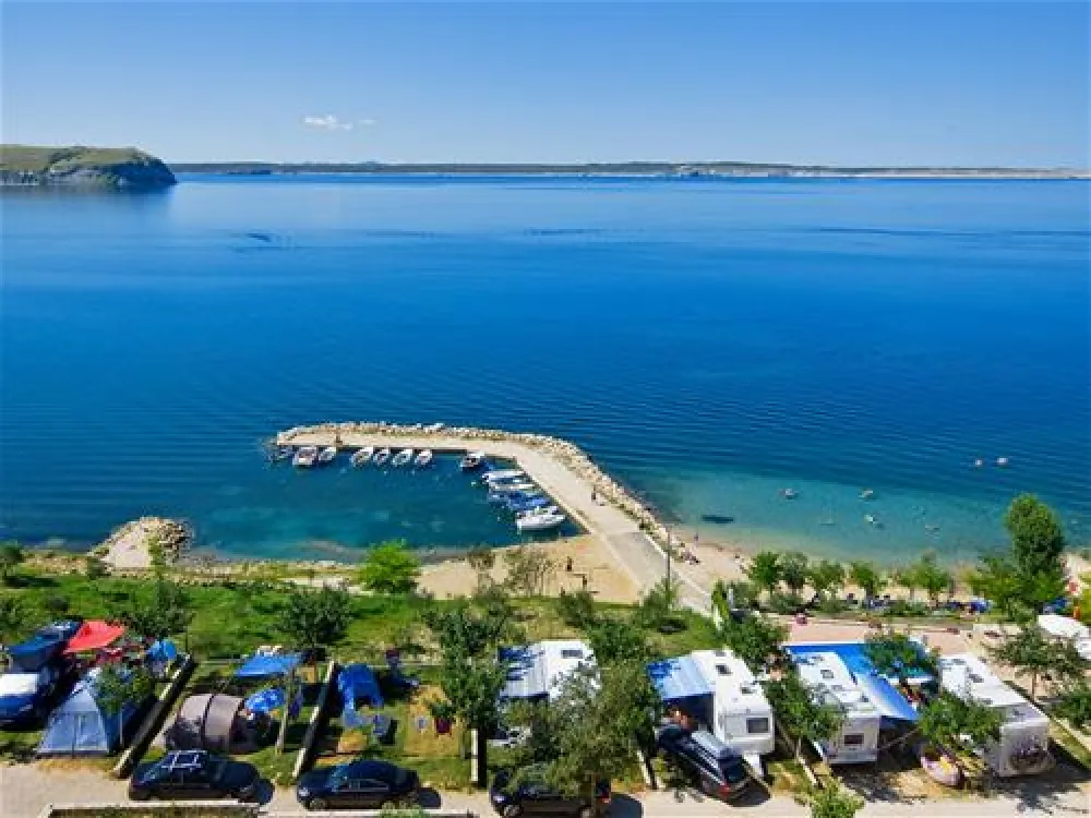 ODMOREE CAMPING & HOSTEL