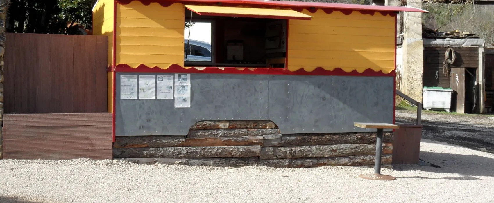 Camping Naturiste Millefleurs 3 Etoiles