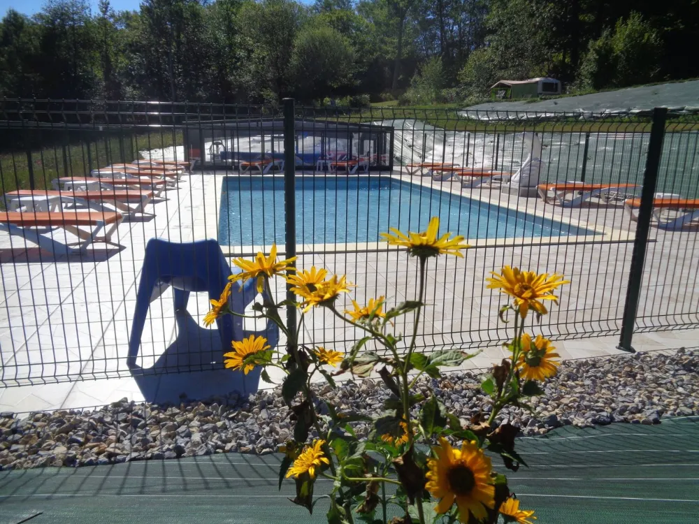 Camping Naturiste Millefleurs 3 Etoiles