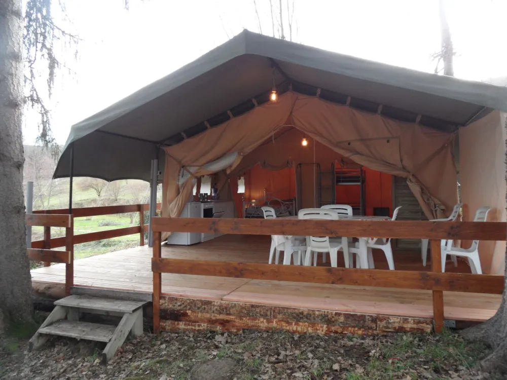 Camping Naturiste Millefleurs 3 Etoiles