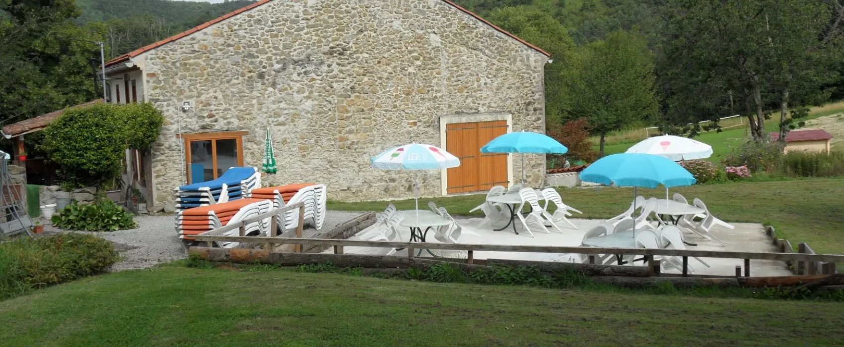 Camping Naturiste Millefleurs 3 Etoiles