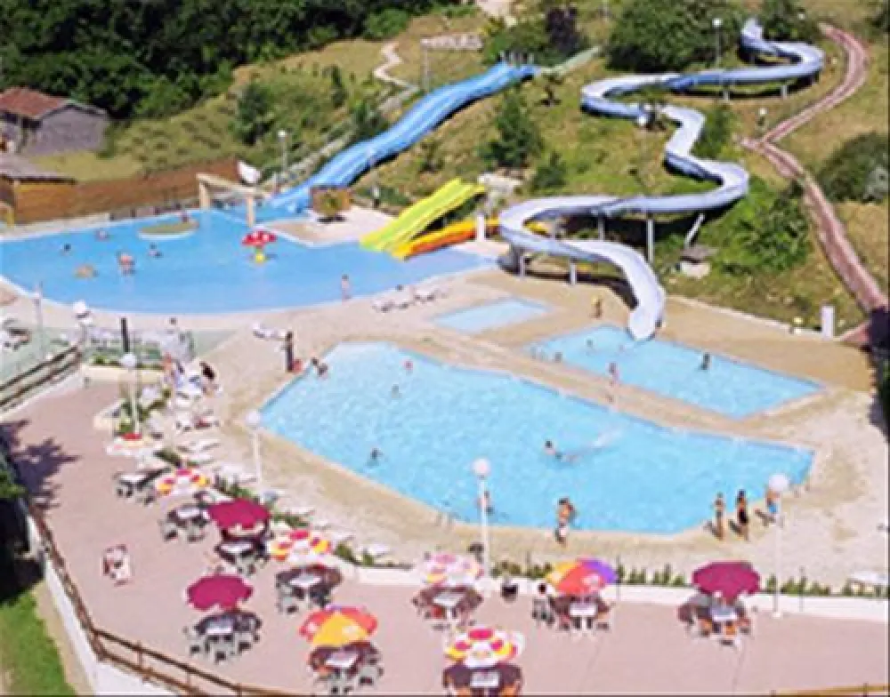 Camping Les Peupliers  