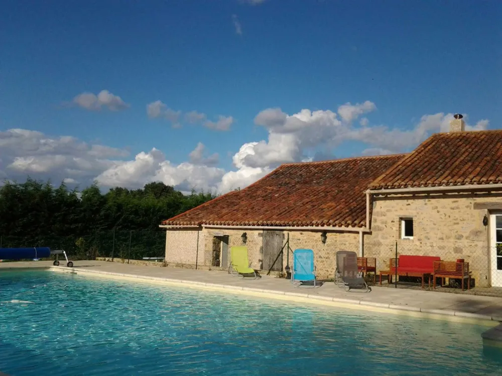 LA FERME NATURISTE L OLIVERIE