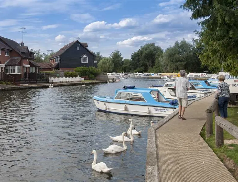 Norwich Camping and Caravanning Club Site