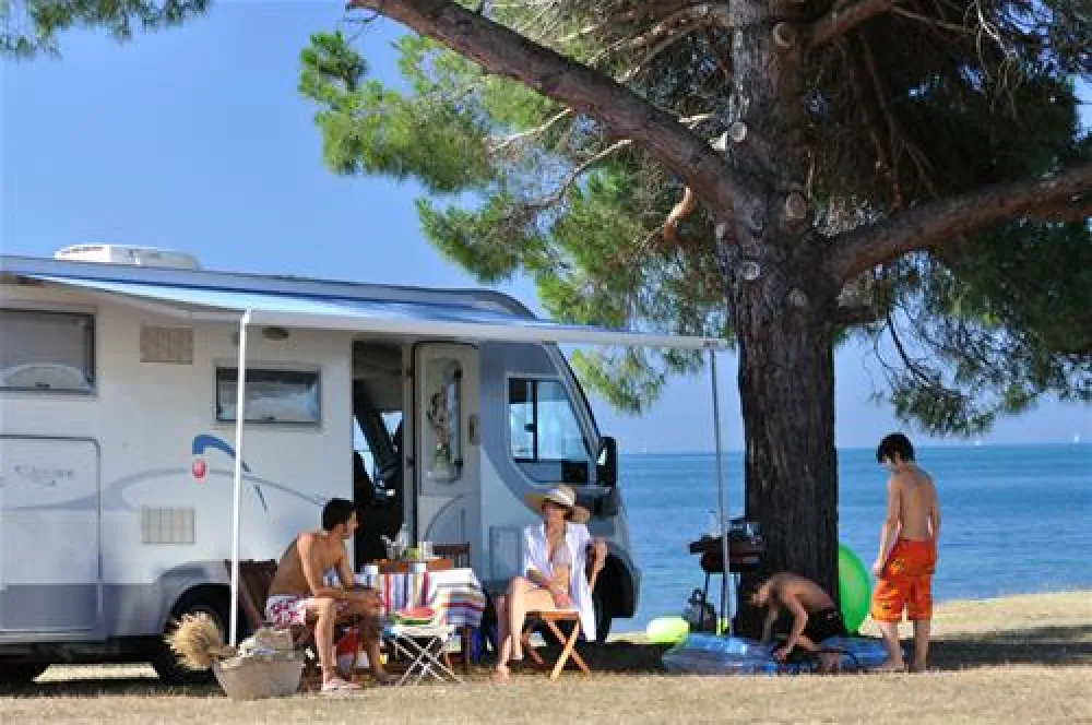 Camping Polari