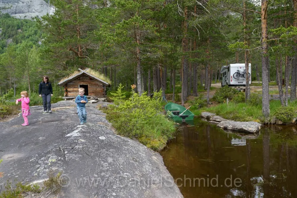 Sanden Sare Bubilcamp Wohnmobilpark