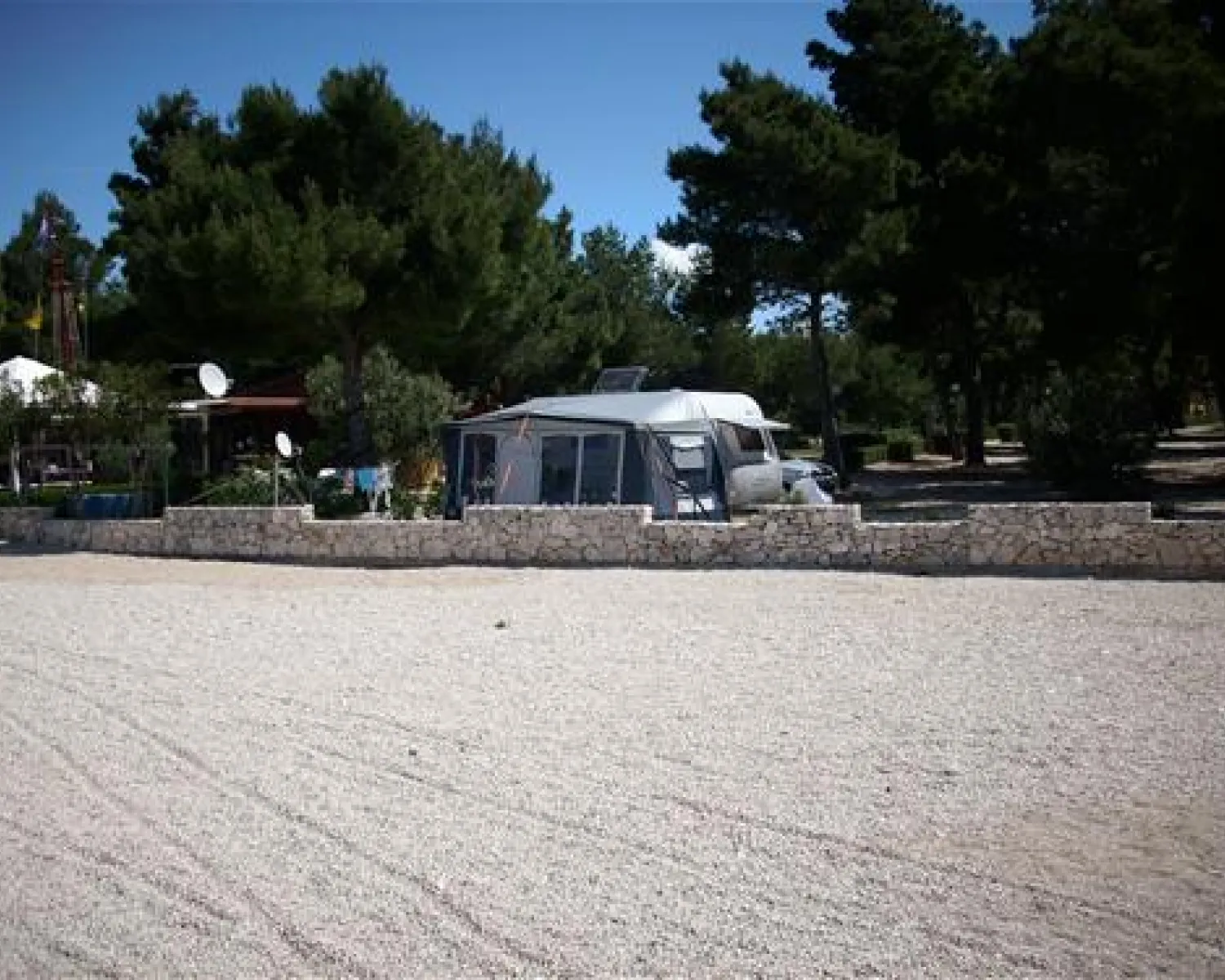 camper namibia Land Cruiser Double Cab with Camping (2 Persons)  Namibia From The Roadside