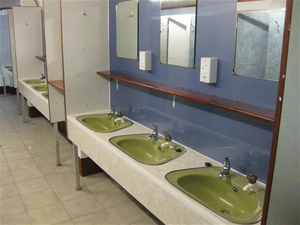 Broomfield Holiday Park