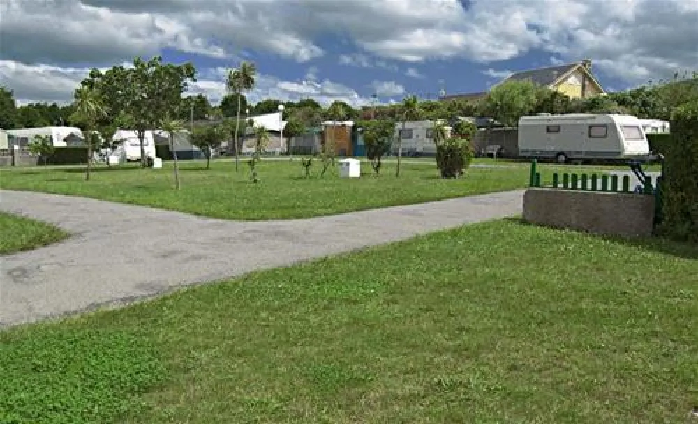 Camping Nosa Casa Reinante