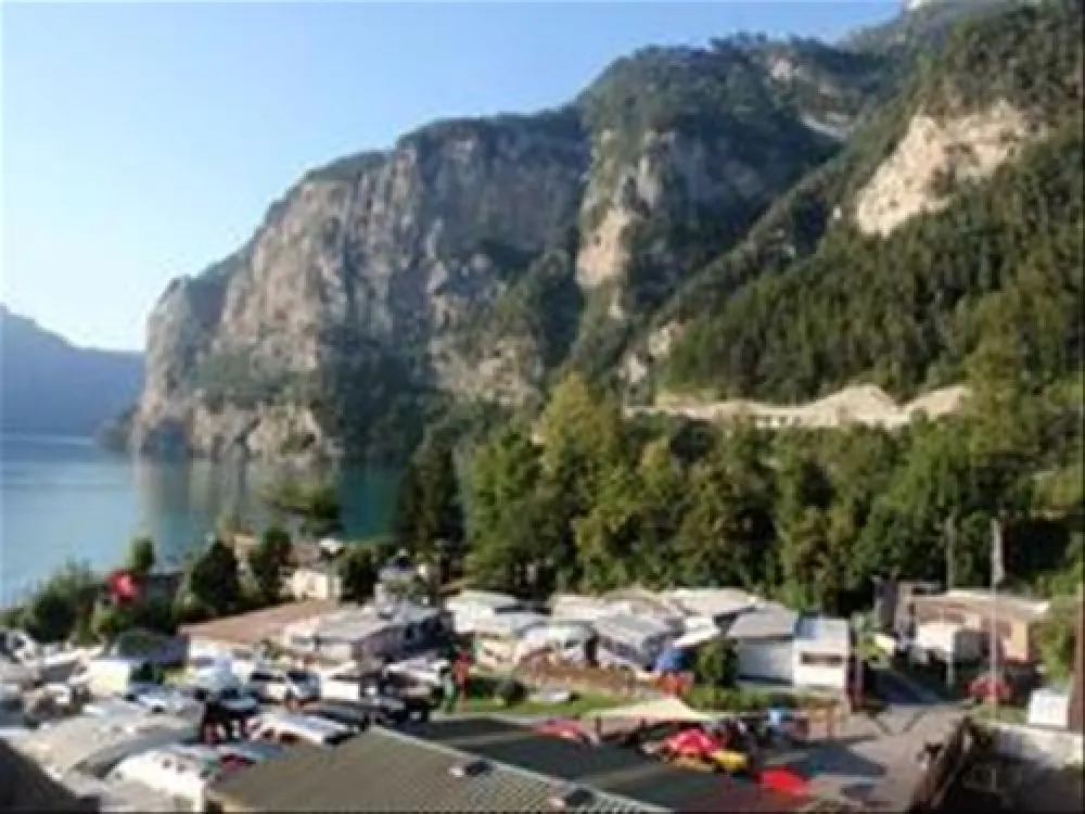 Camping Windsurfing Urnersee