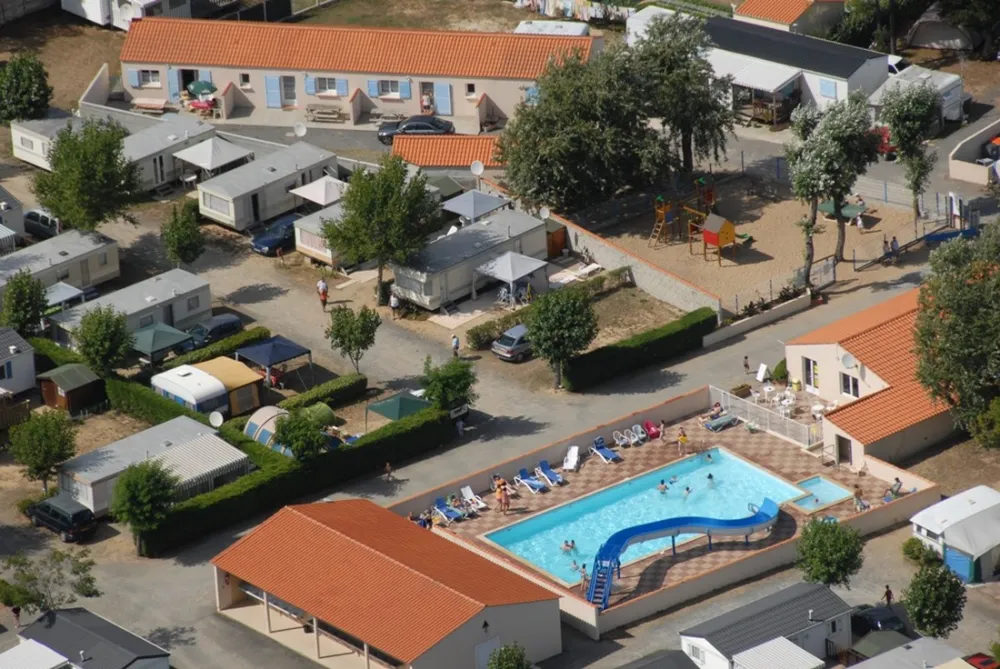 Camping La Paree Du Both