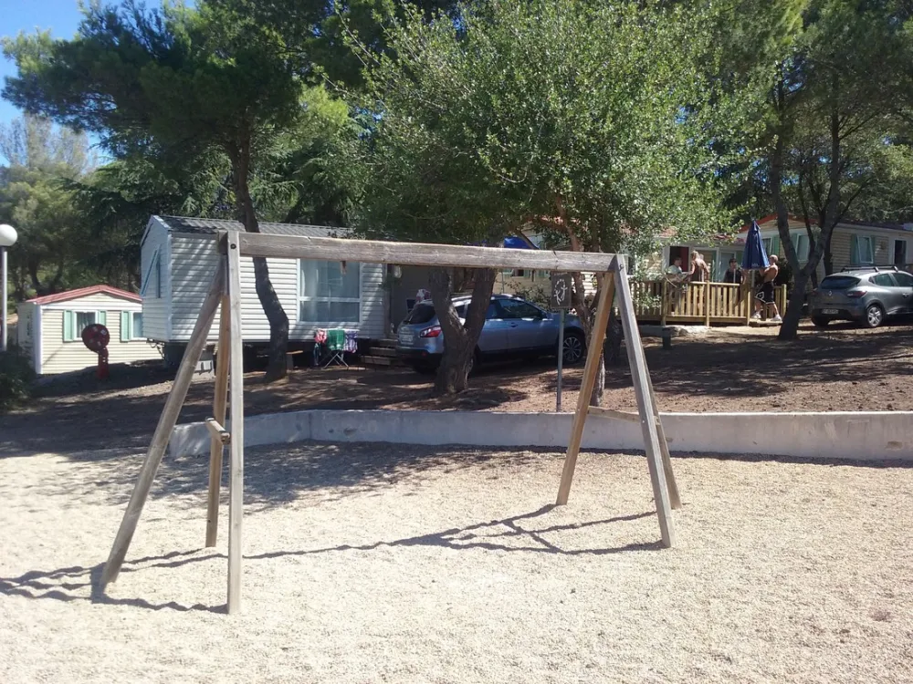 Camping Domaine De La Pinede