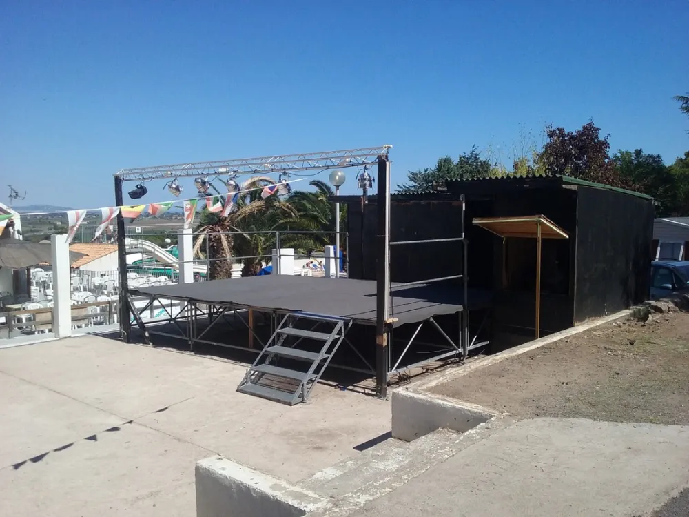 Camping Domaine De La Pinede