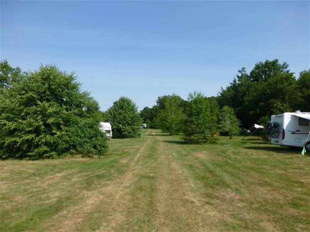 Camping Naturiste Les Fourneaux