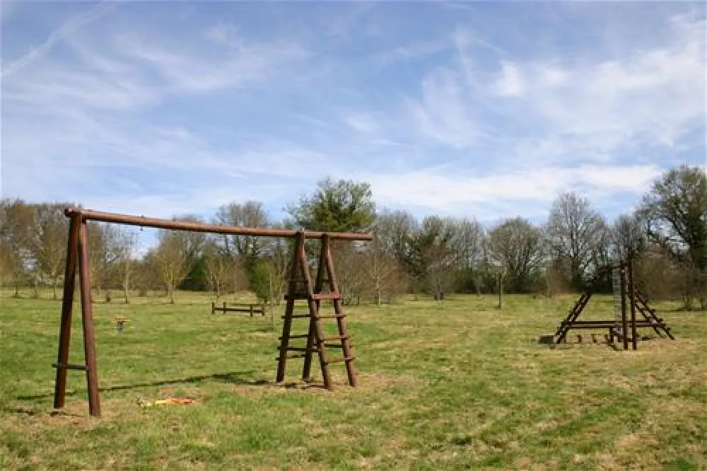 Camping Naturiste Les Fourneaux