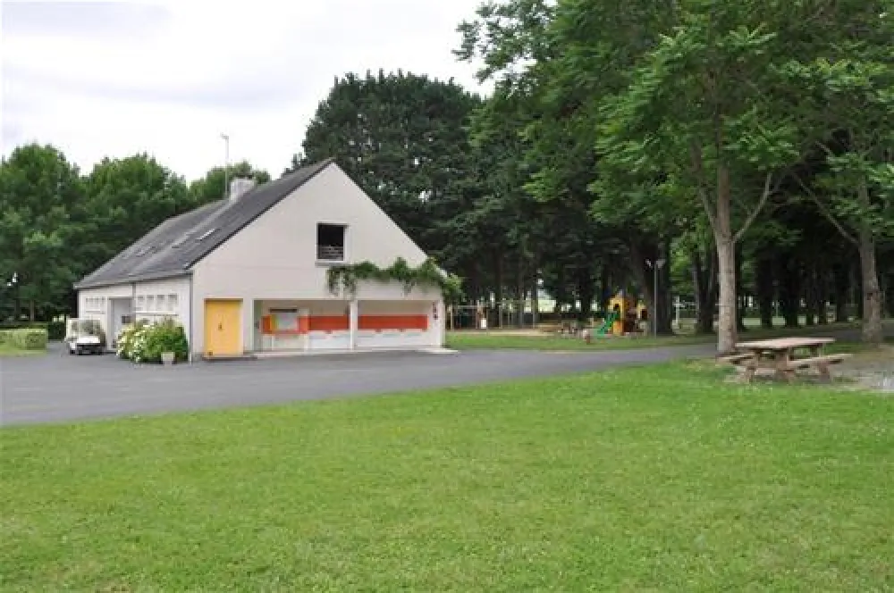 Yelloh! Village Parc de Montsabert