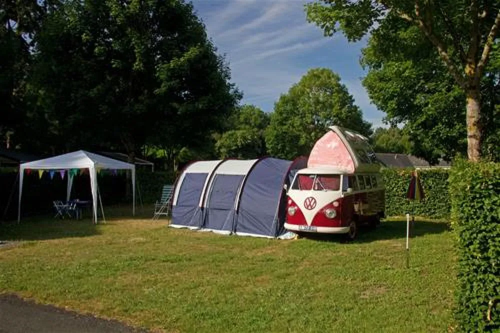 Yelloh! Village Parc de Montsabert