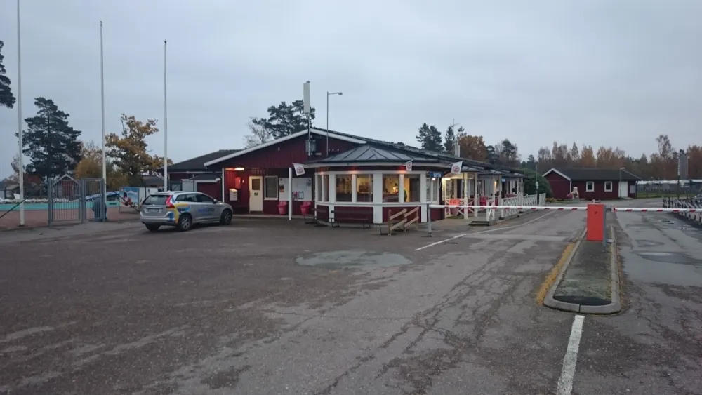 Mellerud Swe-Camp Vita Sandar