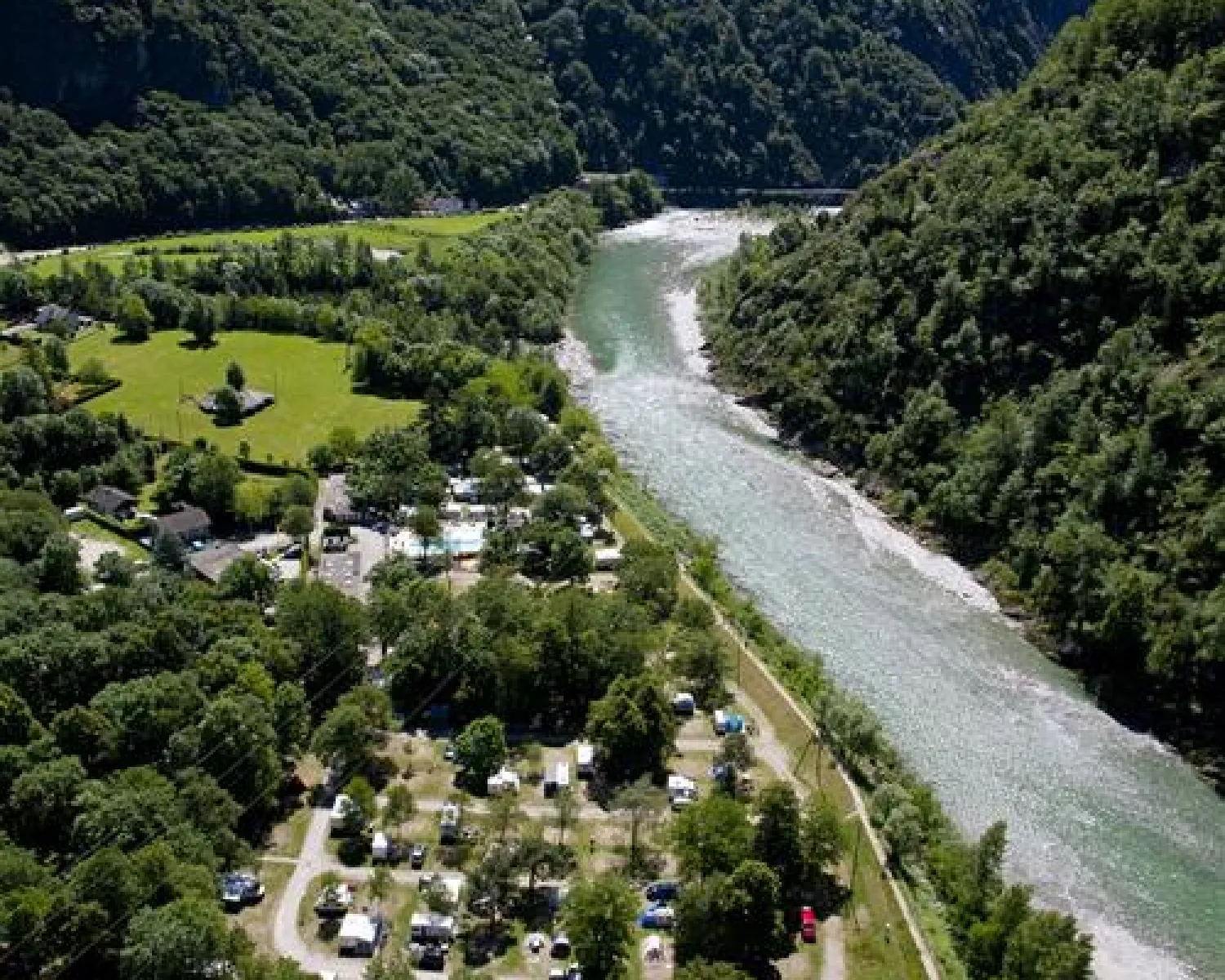 TCS Camping Gordevio - Maggiatal in Switzerland - Spottocamp - Spottocamp