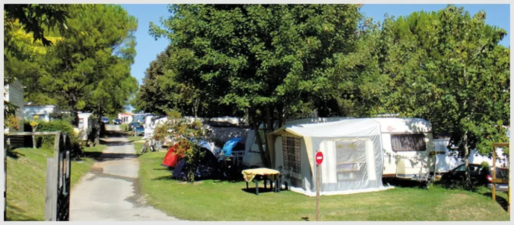Camping Les Ormeaux  