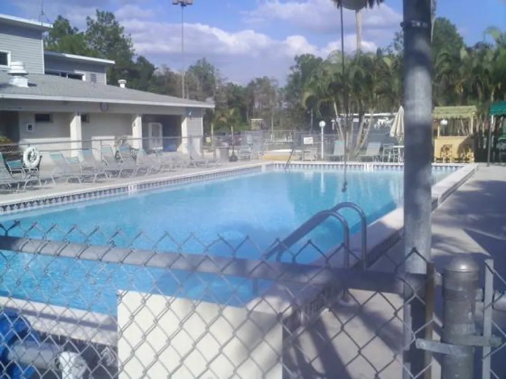 Club Naples RV Resort