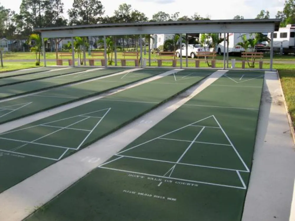 Club Naples RV Resort