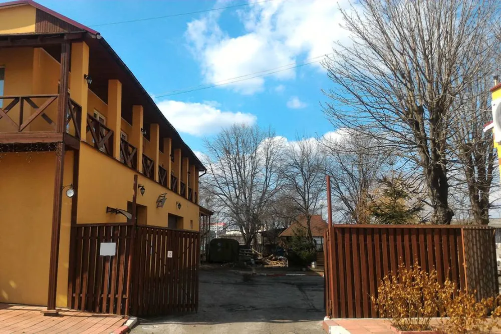 Kiev Campsite Chayka