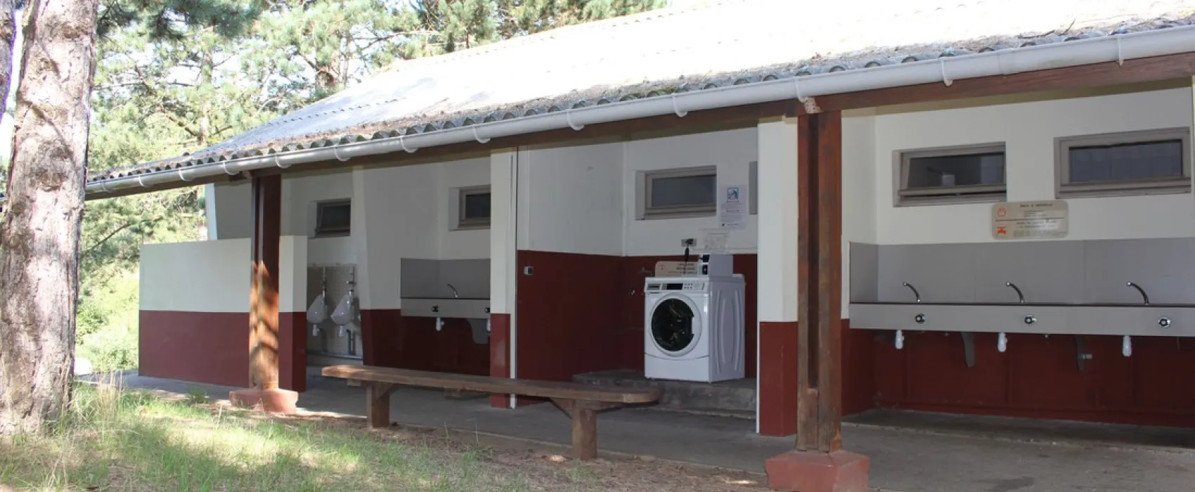 Camping Municipal De La Pinede