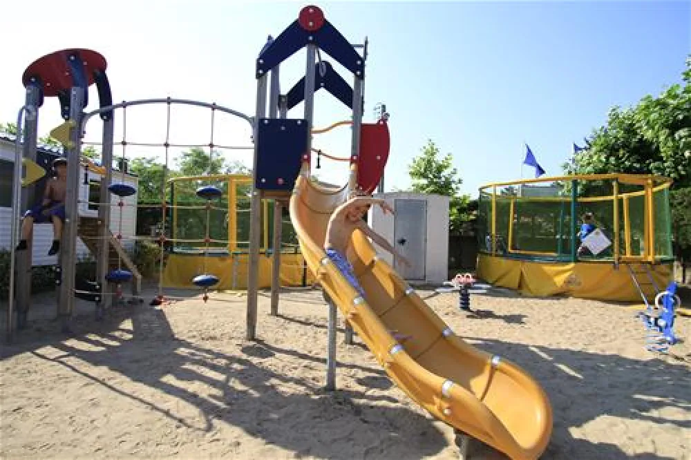 Camping Les Flots Blues