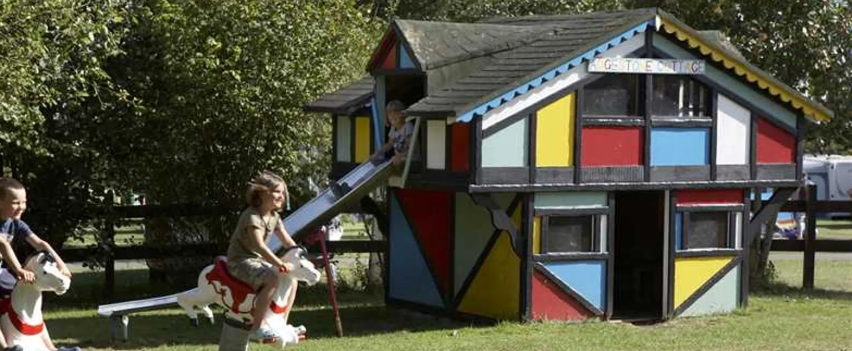 Adgestone Camping and Caravanning Club Site