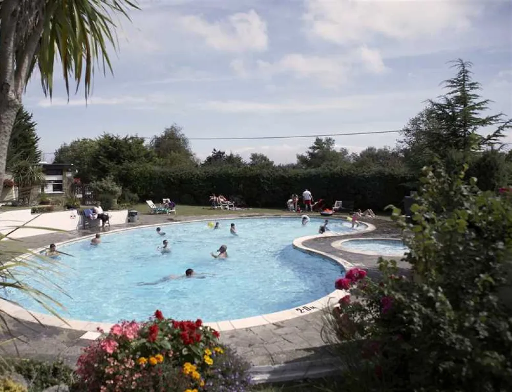 Adgestone Camping and Caravanning Club Site