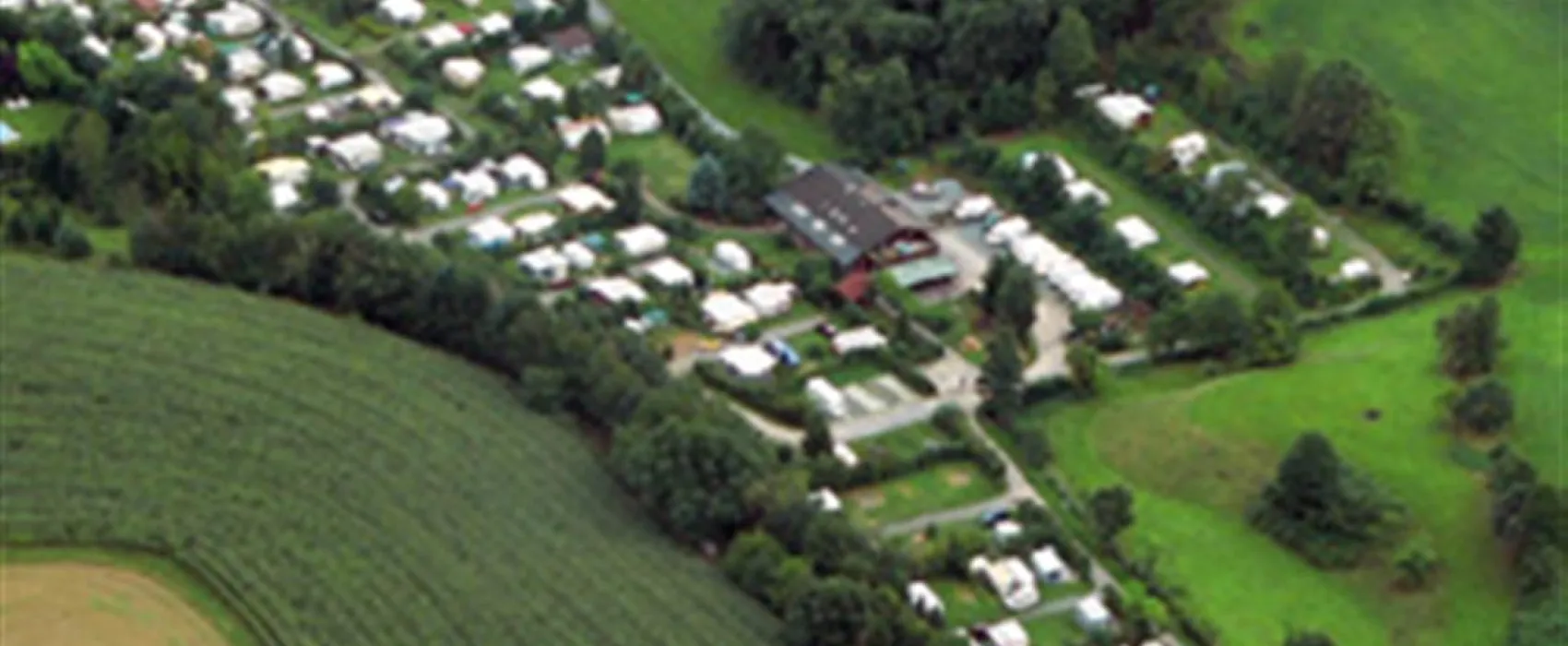 Nibelungen-Camping am Schwimmbad