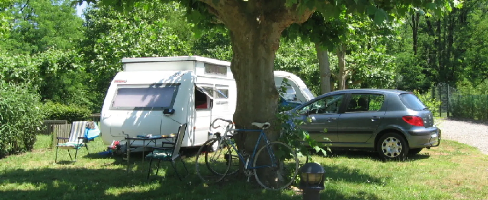 CAMPING MUNICIPAL*** LE LONGOUR